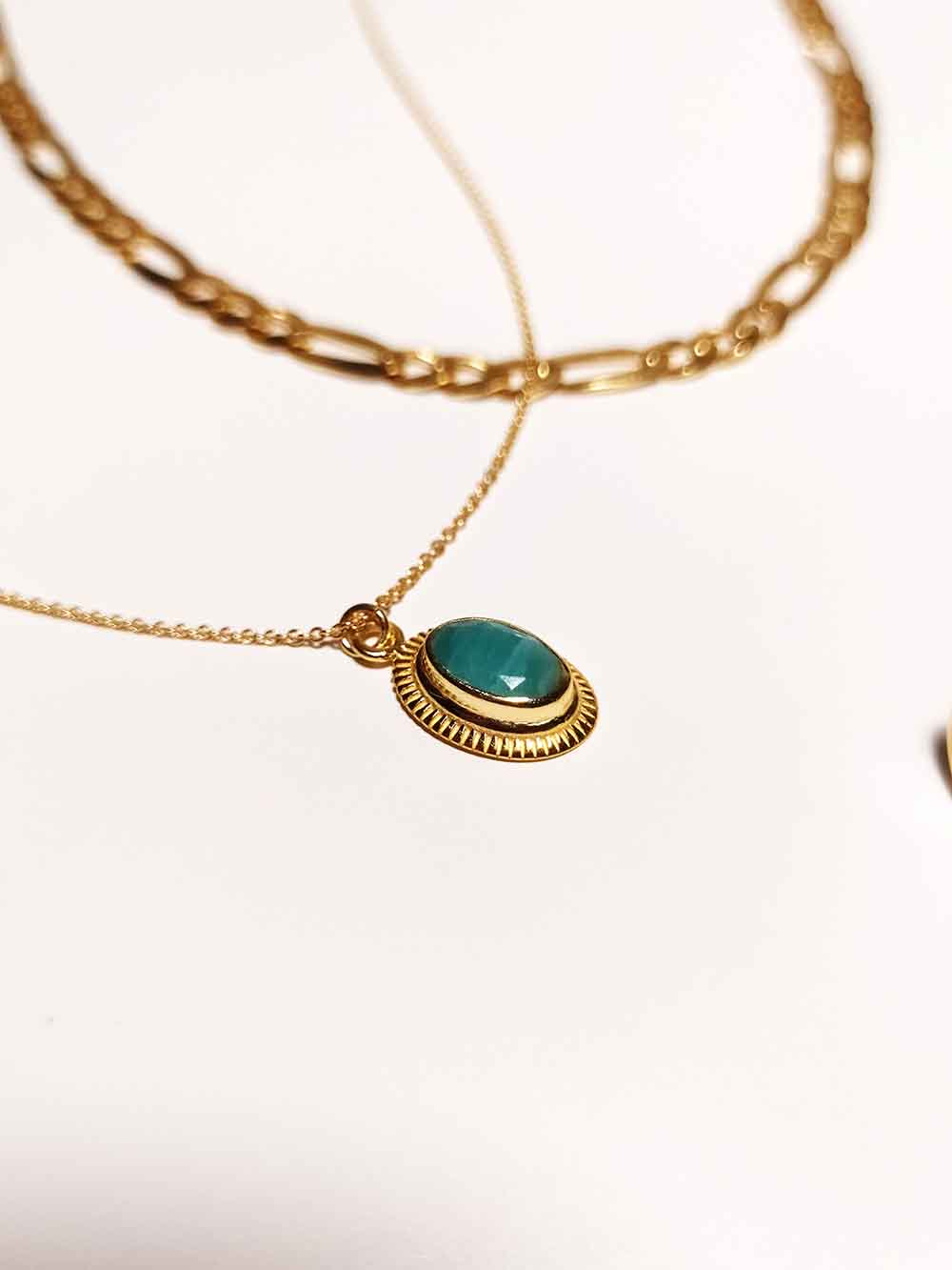 Amazonite jewelry. Necklace with stones.